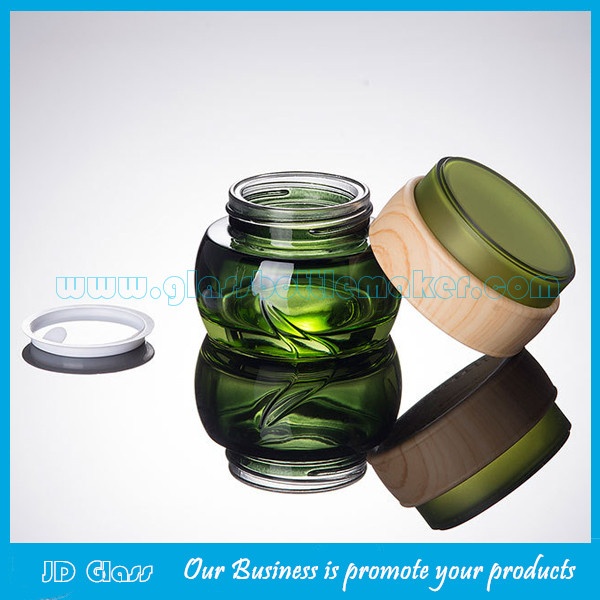 Hot Items 40ml,100ml,120ml High Quality Glass Lotion Bottles And 50g Glass Cosmetic Jar With Wood Cap For Skincare
