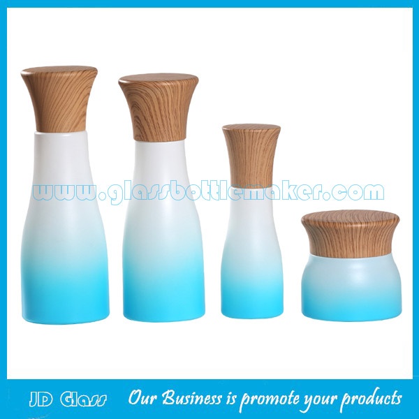 New Item 120ml,100ml,40ml,50g Glass Lotion Bottles And Cosmetic Jars With Wood Caps  For Skincare