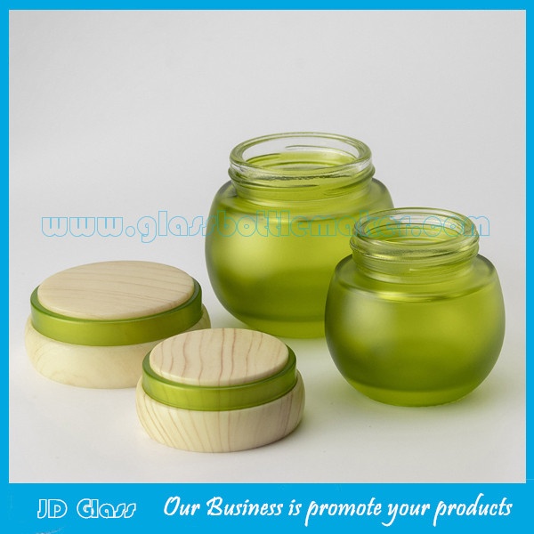 New Item 120ml,100ml,40ml,30g,50g Frost Green Glass Lotion Bottles And Cosmetic Jars With Wood Caps  For Skincare
